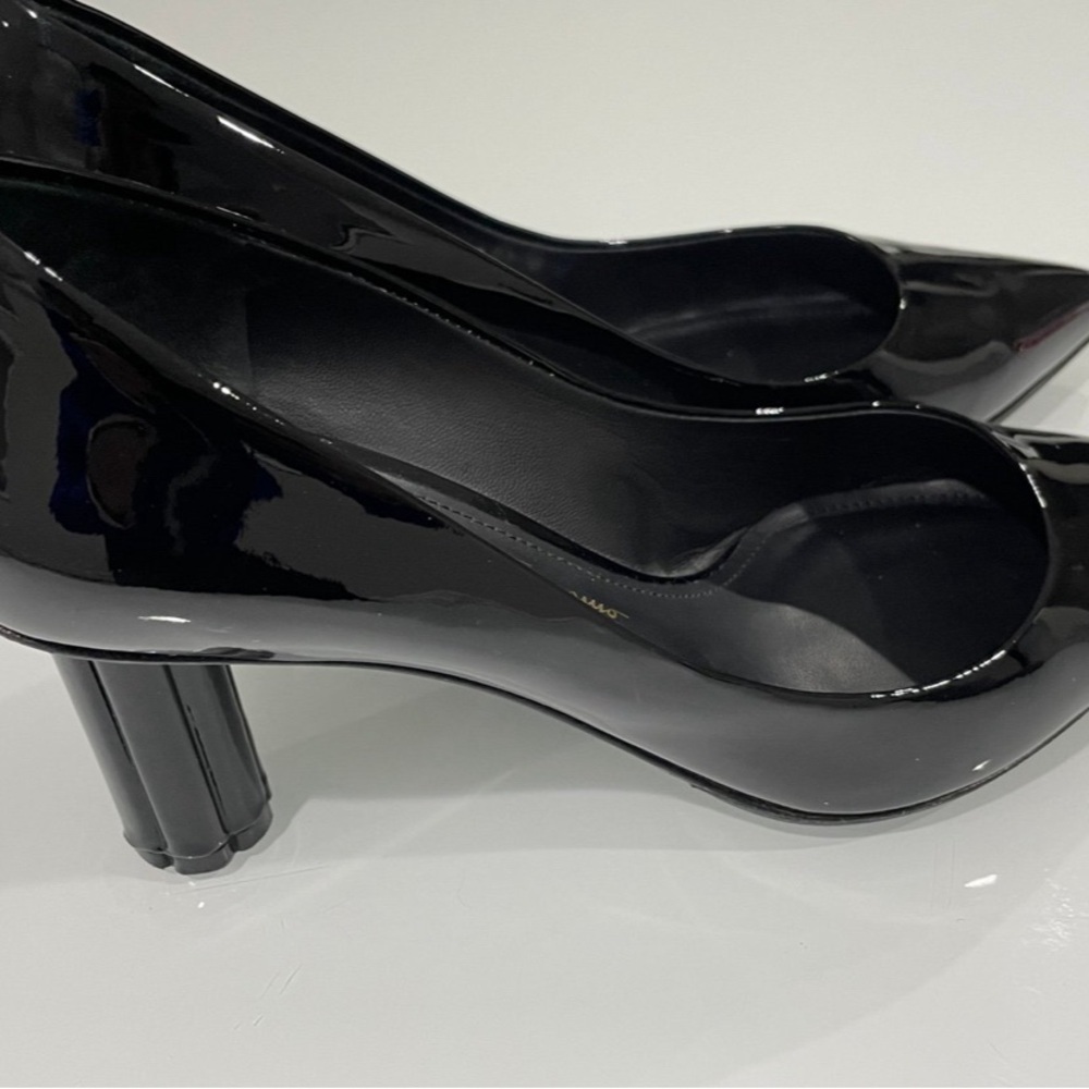 Salvatore Ferragamo Black Patent Pumps Heels Size 37.5 - Picture 4 of 12